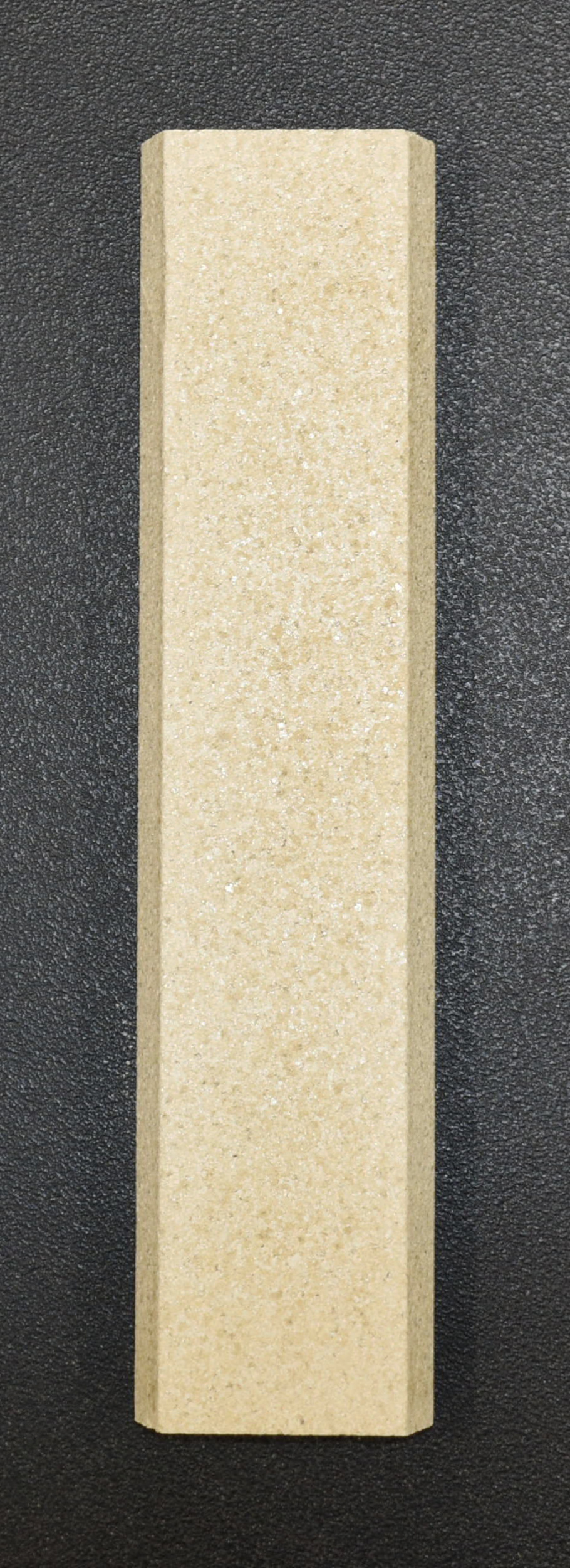 Fireplace Berry Seitenstein links hinten