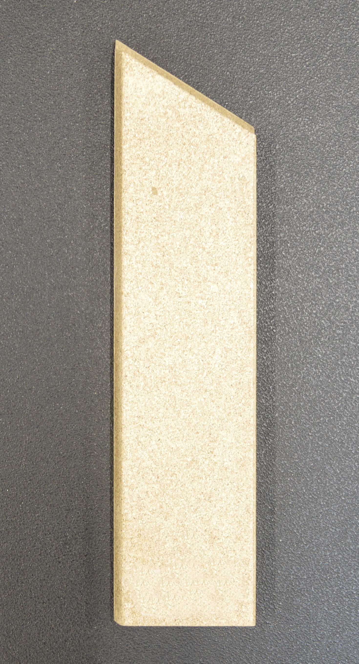 Contura 820T sidesten venstre bagved