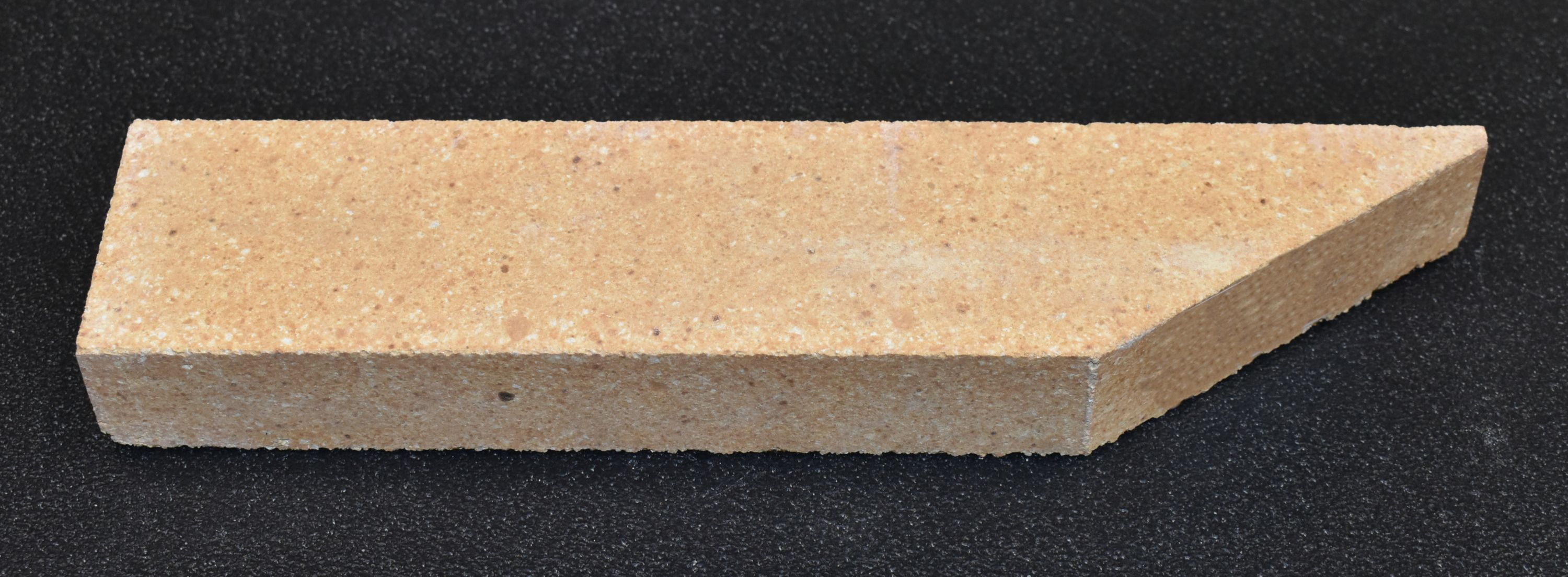 Thorma Isberg II Bodenstein rechts vorne Brennraumstein