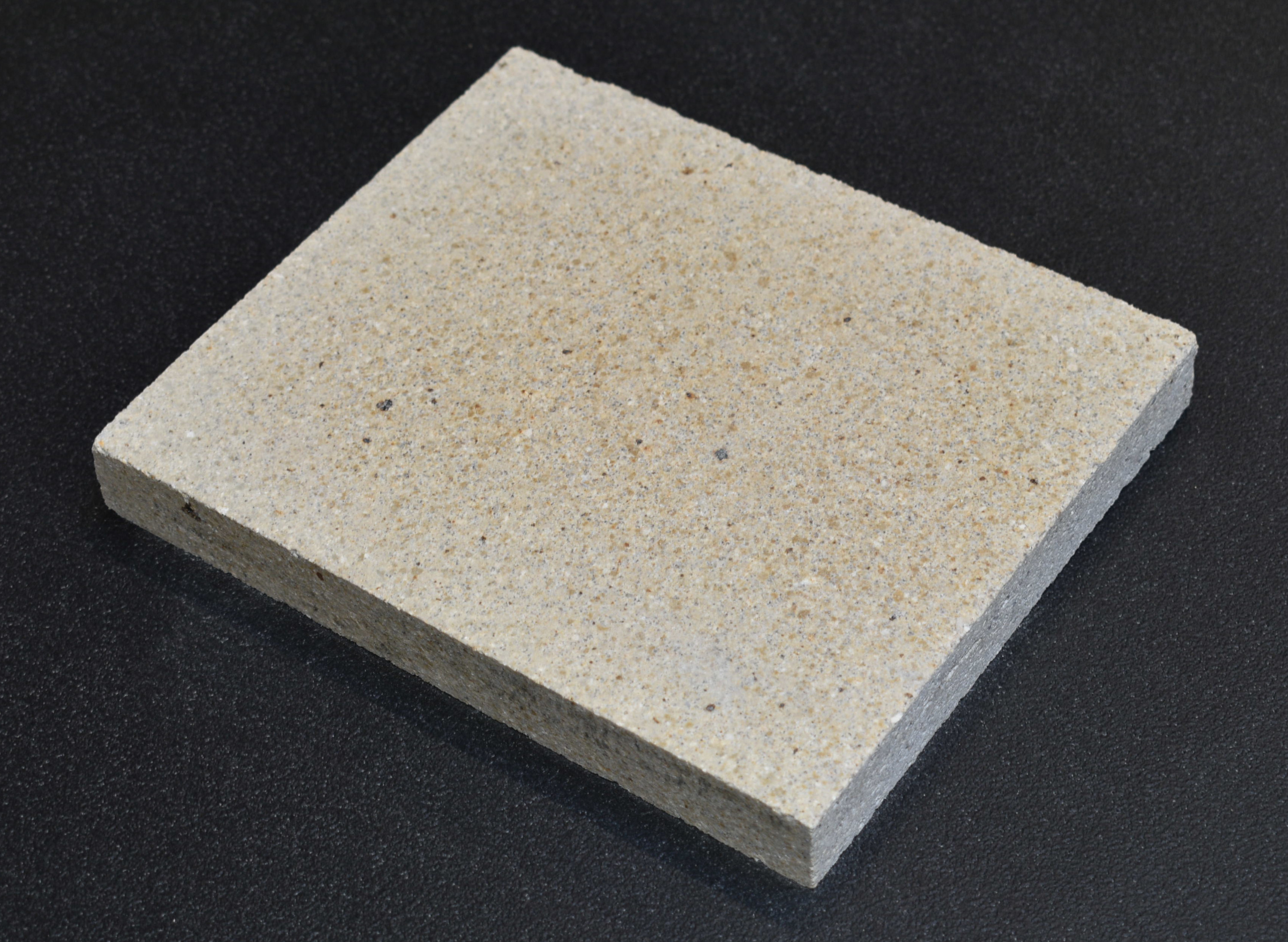 Lotus M1 bagsten venstre nede B